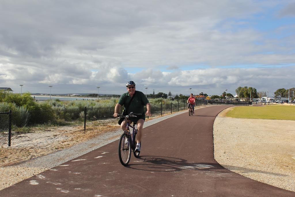 Jurien Beachfront Holiday Units Vila Jurien Bay Exterior foto